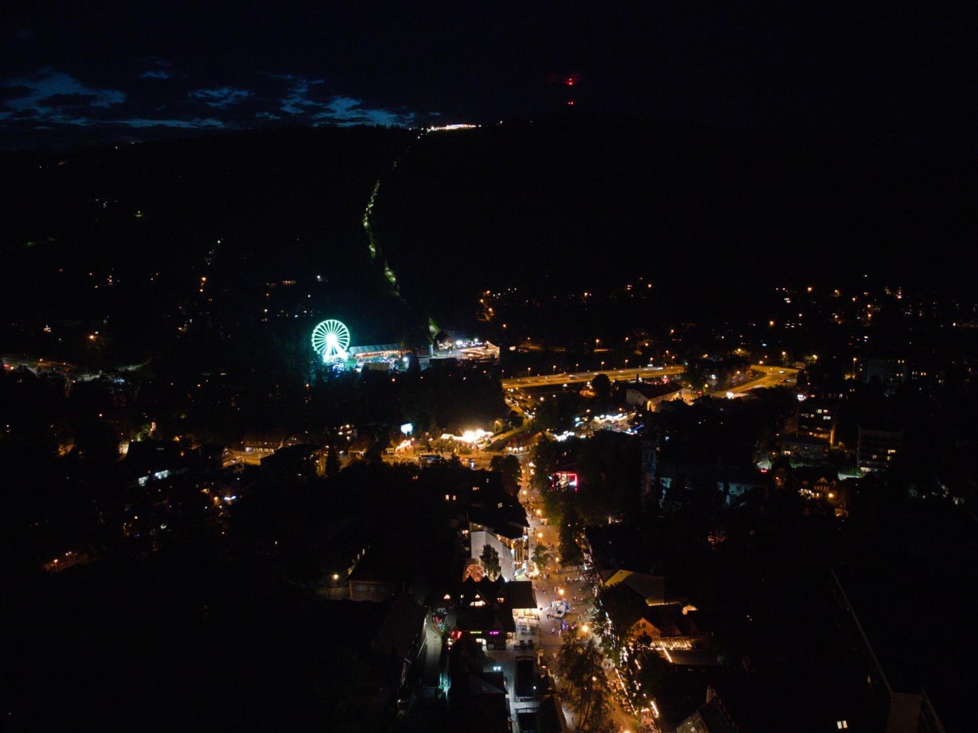 Dom Wolnostojacy Przy Krupowkach Z Duzym Tarasem, Ogrodem I Kominkiem! * Zakopane